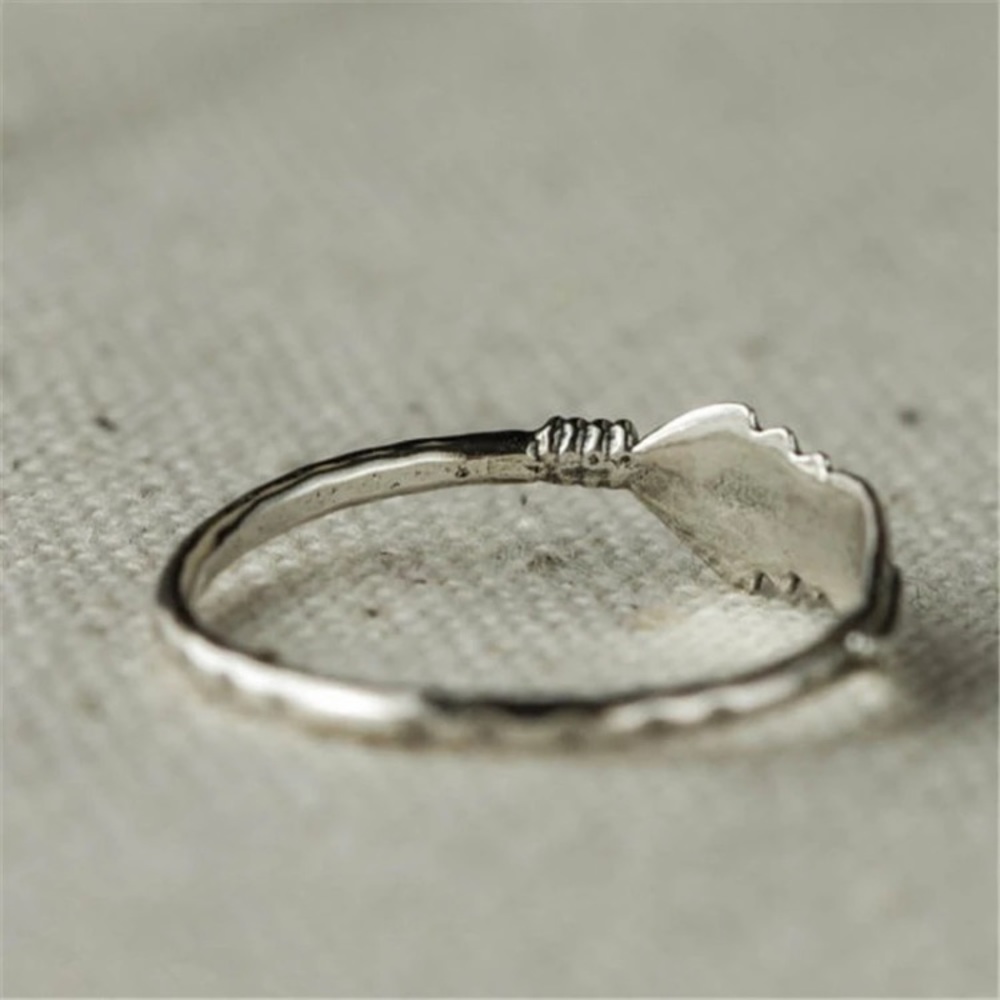 Distressed Silver Feather ring - Picture 3 of 7